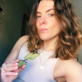 Lacey Fawn OnlyFans | @laceyyfawn review (Leaks, Videos, Nudes)