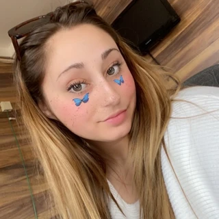 Lala OnlyFans @lalageezy review (Leaks, Videos, Nudes)