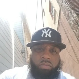 Larry_Luv75 OnlyFans | @larry_luv75 review (Leaks, Videos, Nudes)