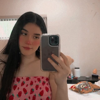 Laura Vandella OnlyFans @lauravandella review (Leaks, Videos, Nudes)