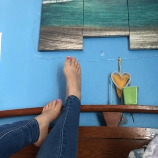 ComoLaFlor OnlyFans | @lavenderfeet review (Leaks, Videos, Nudes)