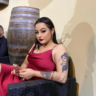 Lucrezia Cipriani OnlyFans | @lc.theredgirl review (Leaks, Videos, Nudes)