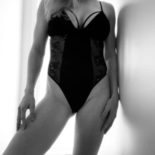 Nellie OnlyFans | @lifewithnellie review (Leaks, Videos, Nudes)