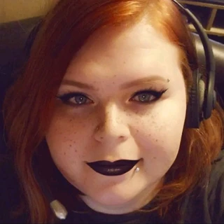 Lilli's vibin OnlyFans @lilli_vibes review (Leaks, Videos, Nudes)