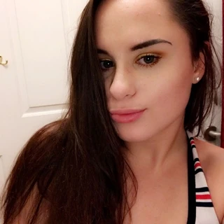livvy b OnlyFans | @lillivv54 review (Leaks, Videos, Nudes)
