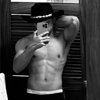 lexxx OnlyFans | @lostxlx review (Leaks, Videos, Nudes)