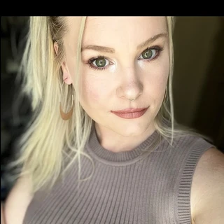 Lynne_Love OnlyFans @lynne_love review (Leaks, Videos, Nudes)