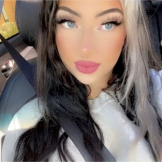 lyss OnlyFans | @lyssiee review (Leaks, Videos, Nudes)