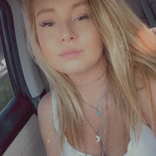 mads OnlyFans | @maddykayy review (Leaks, Videos, Nudes)
