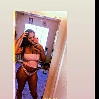 Ms.WetWet OnlyFans @mizz_young_tender69 review (Leaks, Videos, Nudes)