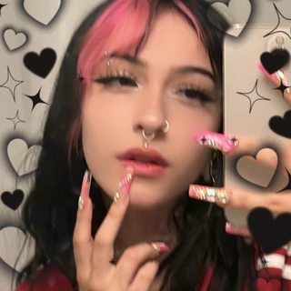 Molly OnlyFans @mollyblackout review (Leaks, Videos, Nudes)