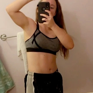 Caroline Simpson OnlyFans | @officialcarolinesimpson review (Leaks