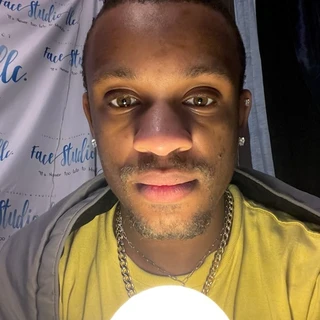 Smile your on camera OnlyFans | @princeofclouds review (Leaks, Videos