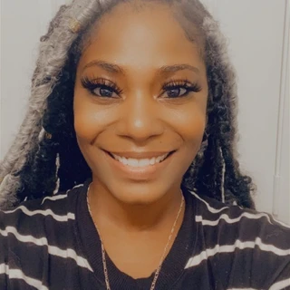 Queen Cam OnlyFans | @queeencam review (Leaks, Videos, Nudes)