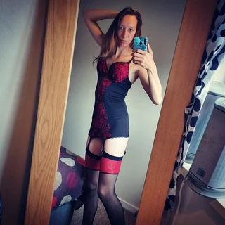 Chantelle OnlyFans @queen-chantelle review (Leaks, Videos, Nudes)