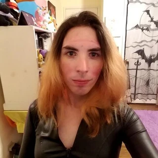 Vampiress Raven OnlyFans | @raven15769 review (Leaks, Videos, Nudes)