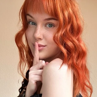 Charlotte Smith OnlyFans @redhead.charlotte review (Leaks, Videos, Nudes)