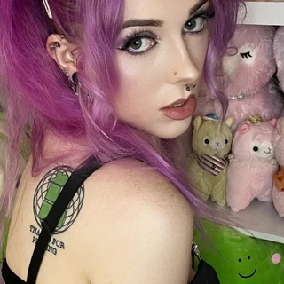 Sabrina OnlyFans @sabrinanightshade review (Leaks, Videos, Nudes)