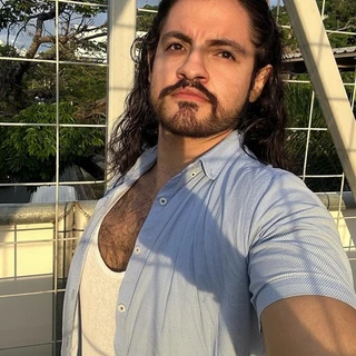 Salvadorean Bear OnlyFans @salvadoreanbear review (Leaks, Videos, Nudes)