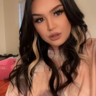 honey bee OnlyFans @serenity_az review (Leaks, Videos, Nudes)