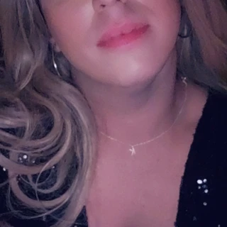 Skanky Babes OnlyFans | @skankybabes review (Leaks, Videos, Nudes)