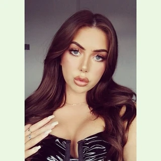 Sophie OnlyFans @soph_ellen review (Leaks, Videos, Nudes)