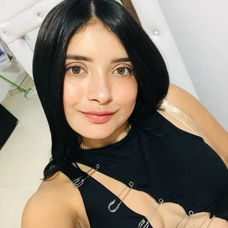 Victoria OnlyFans @spipcyvic review (Leaks, Videos, Nudes)