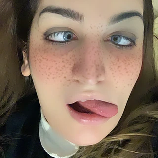 Stefania OnlyFans @stefaniaberry review (Leaks, Videos, Nudes)