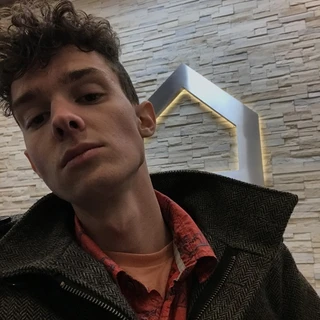 nicotine fiend OnlyFans @sunflower_smoker review (Leaks, Videos, Nudes)