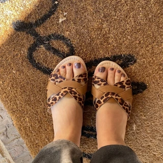 Pies descalzos OnlyFans | @suspiesdescalzos review (Leaks, Videos, Nudes)