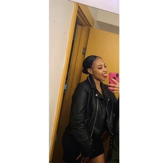 Tee lorraine OnlyFans @teelorraine review (Leaks, Videos, Nudes)