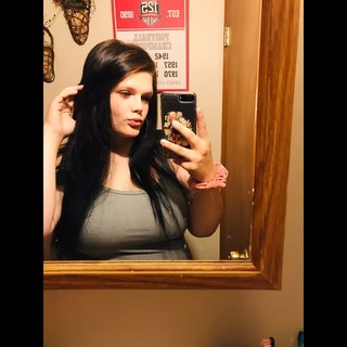 Triana Michelle OnlyFans @trimichelle review (Leaks, Videos, Nudes)