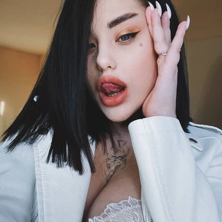 Trisha Star OnlyFans @trisha_starr review (Leaks, Videos, Nudes)