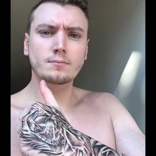 Tattoo Twink Top 🔥