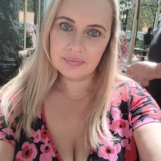 Debbie OnlyFans | @u190546869 review (Leaks, Videos, Nudes)