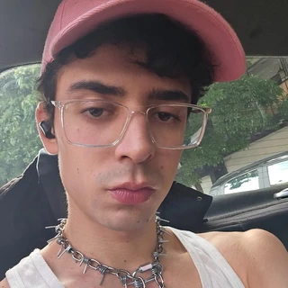 VAL V OnlyFans | @valentinvalx review (Leaks, Videos, Nudes)