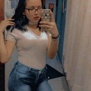 Velasquez Paola OnlyFans @velasquezpaola review (Leaks, Videos, Nudes)