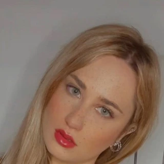 Veronika Denise OnlyFans | @veronika_denise review (Leaks, Videos, Nudes)