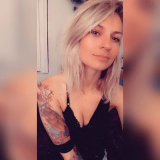 Violet OnlyFans | @violetwatsky review (Leaks, Videos, Nudes)
