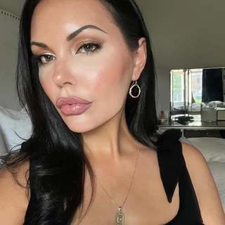 Vivienne Leigh OnlyFans @vivienneleigh review (Leaks, Videos, Nudes)