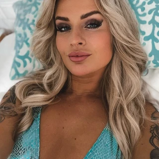 Anna OnlyFans | @xxannaxxxx review (Leaks, Videos, Nudes)