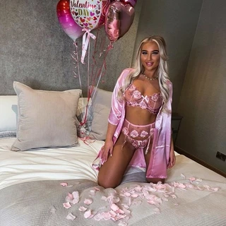 Lexi OnlyFans @yourlexiii22 review (Leaks, Videos, Nudes)