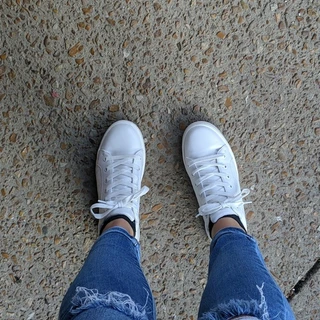 Yours truly, Viv OnlyFans | @yourstrulyviv review (Leaks, Videos, Nudes)