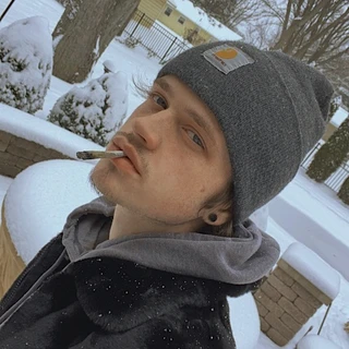 matty OnlyFans @yungsapling review (Leaks, Videos, Nudes)